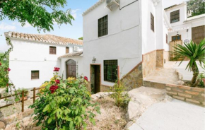 1 Bedroom Lovely Apartment In Iznajar